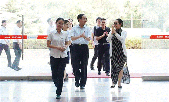 荣程主席张荣华：GA黄金甲是一家用心、用情做事的企业！